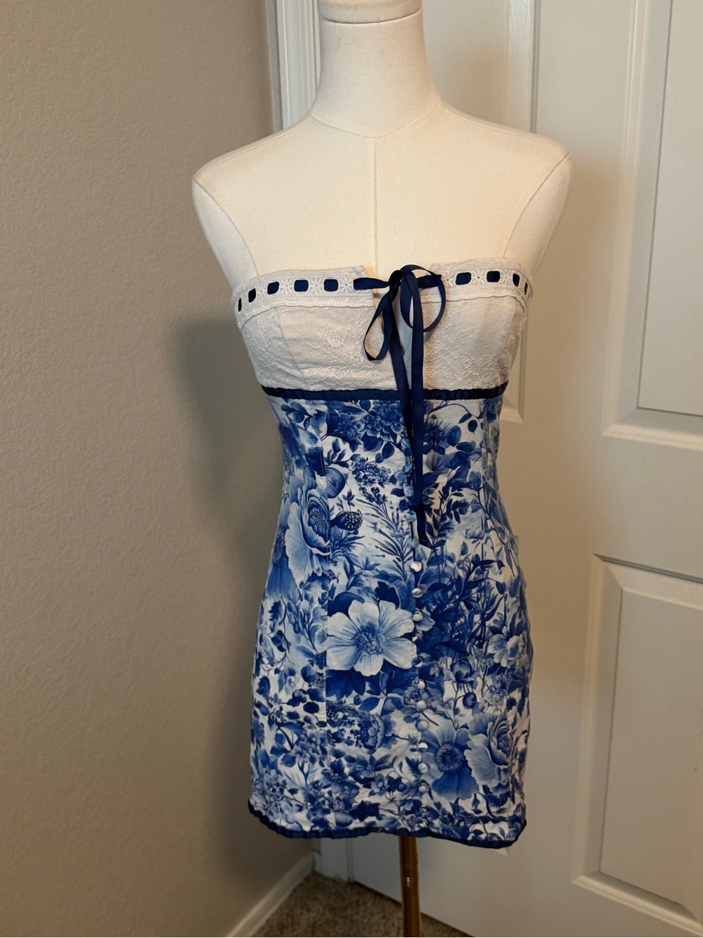 Strapless Blue & White Floral Mini Dress - Picture 2 of 5